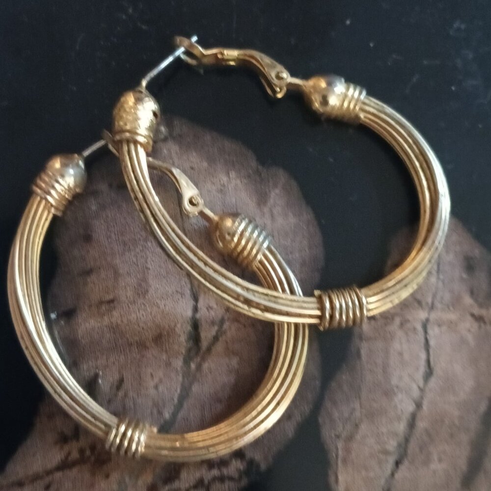 Wire Hoop Earrings